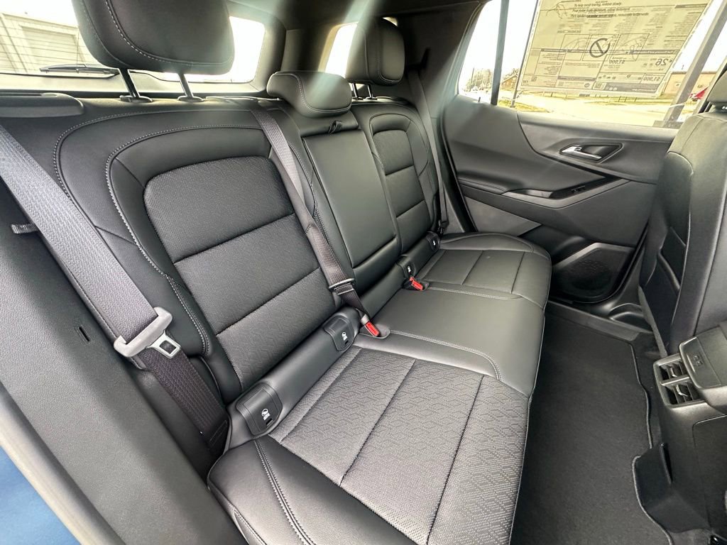 New 2026 Chevrolet Equinox LT w/ Convenience Package II image 31