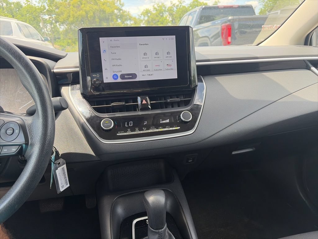 Used 2024 Toyota Corolla LE FWD image 17
