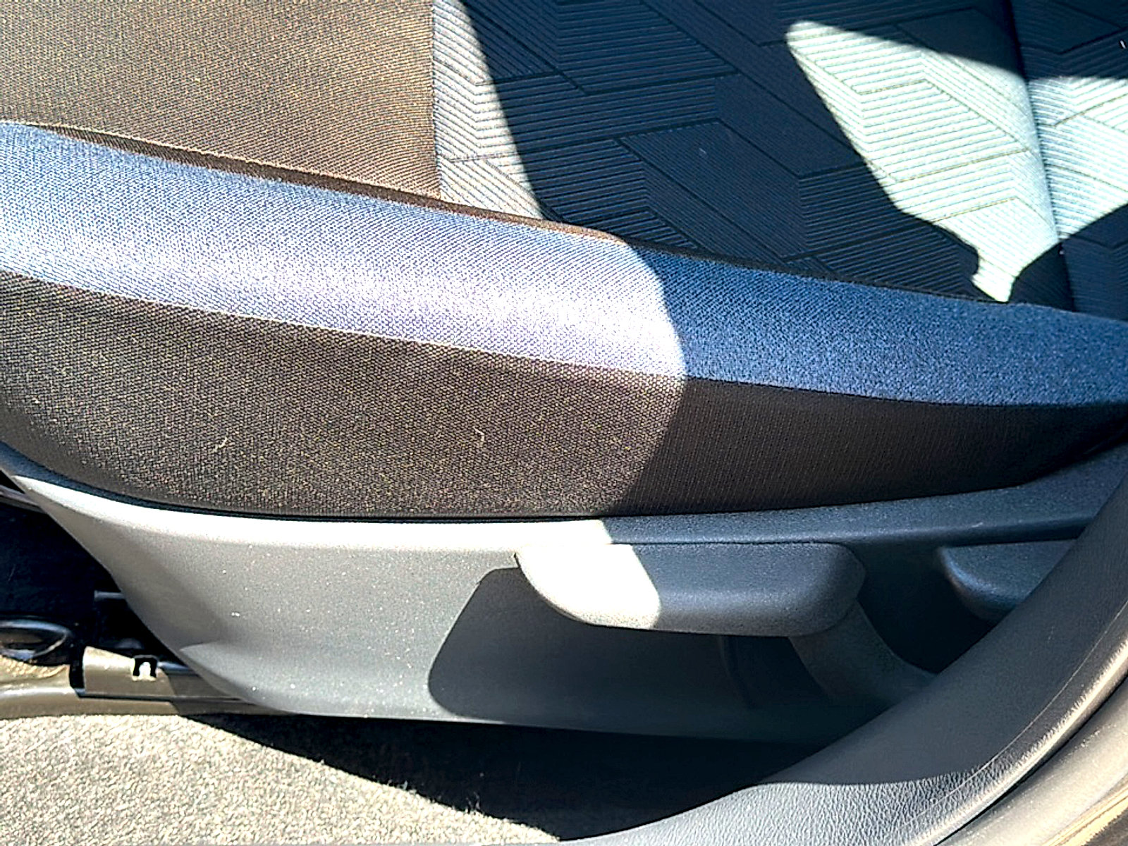 Certified 2025 Nissan Versa SV w/ Trunk Package FWD image 15