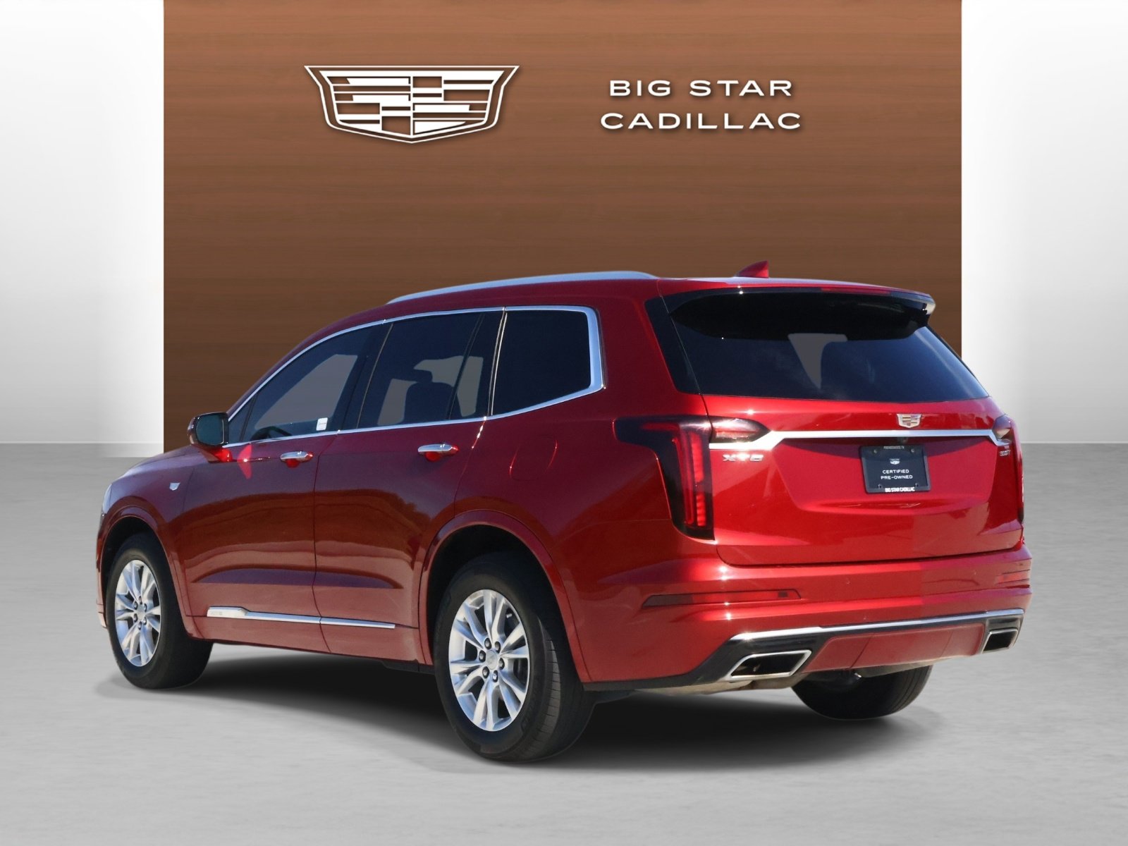Certified 2024 Cadillac XT6 Luxury w/ LPO, Floor Liner Package FWD image 3