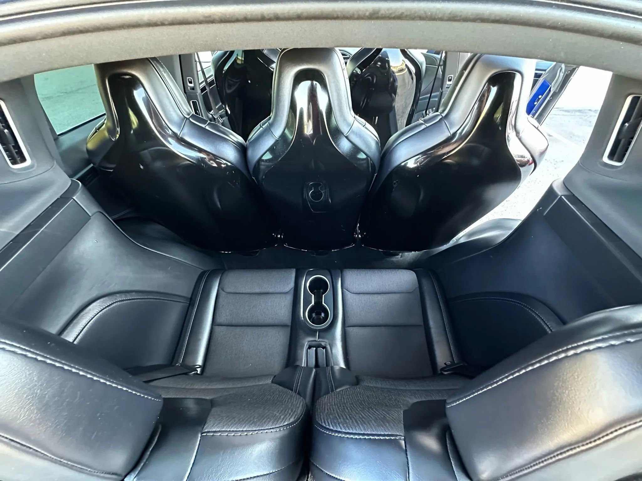 Used 2016 Tesla Model X 60D image 23