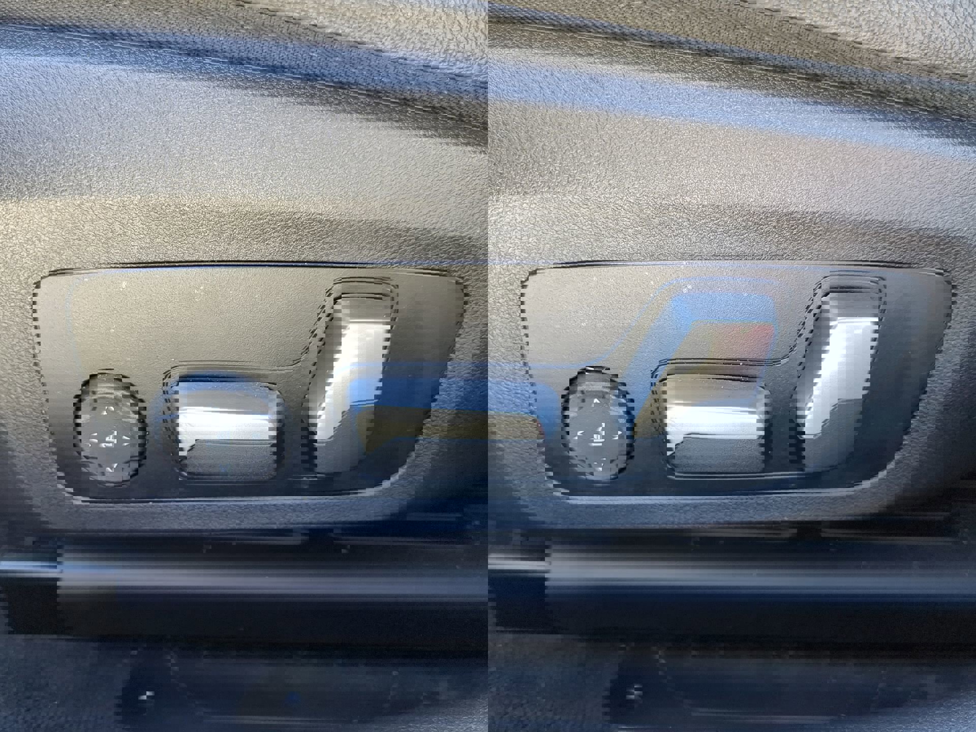 Used 2022 BMW 330e w/ M Sport Package image 43