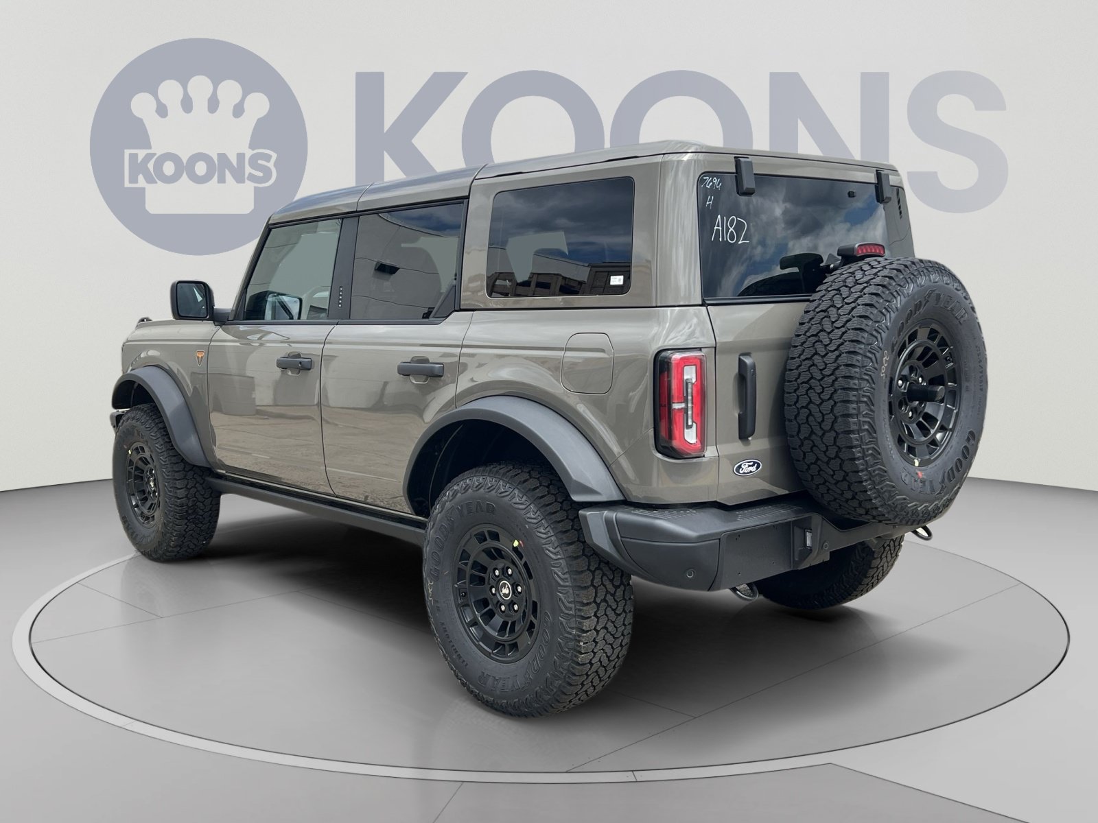 New 2026 Ford Bronco Badlands AWD/4WD image 8