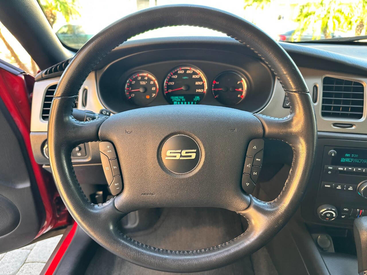 Used 2007 Chevrolet Monte Carlo SS w/ Silver Rally Stripe Package FWD image 15