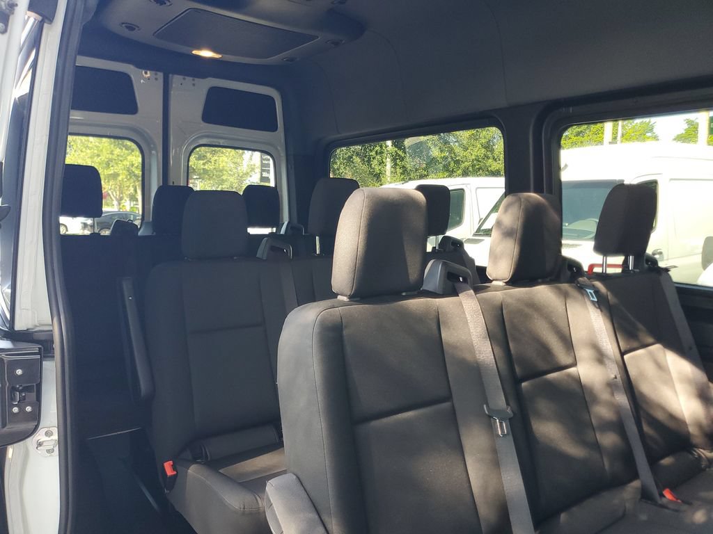 Used 2025 Mercedes-Benz Sprinter 2500 image 14