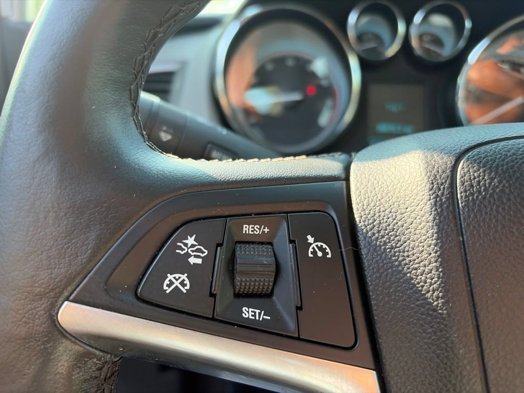 Used 2014 Buick Verano Convenience FWD image 8