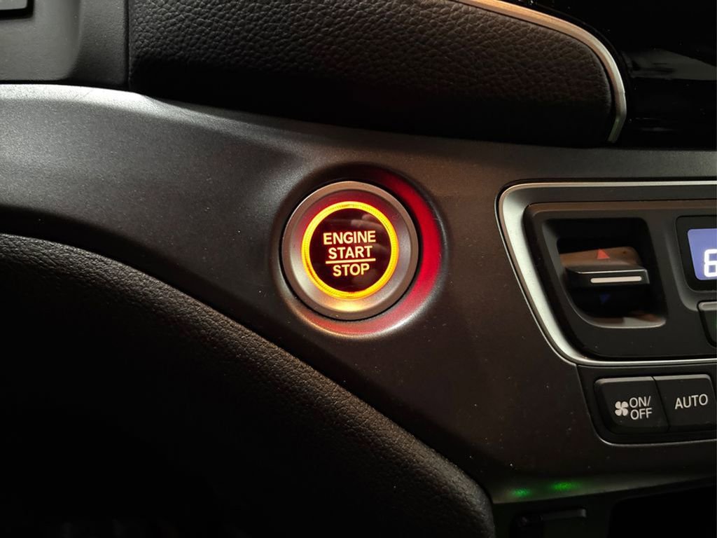 Used 2022 Honda Pilot Special Edition image 32