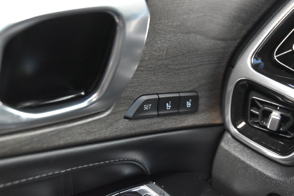 Used 2023 Kia Sorento SX Prestige AWD/4WD image 32