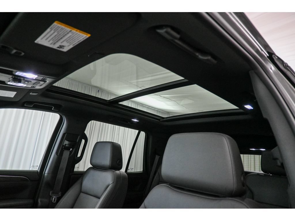 Used 2024 Chevrolet Tahoe Z71 w/ Z71 Off-Road Package AWD/4WD image 38