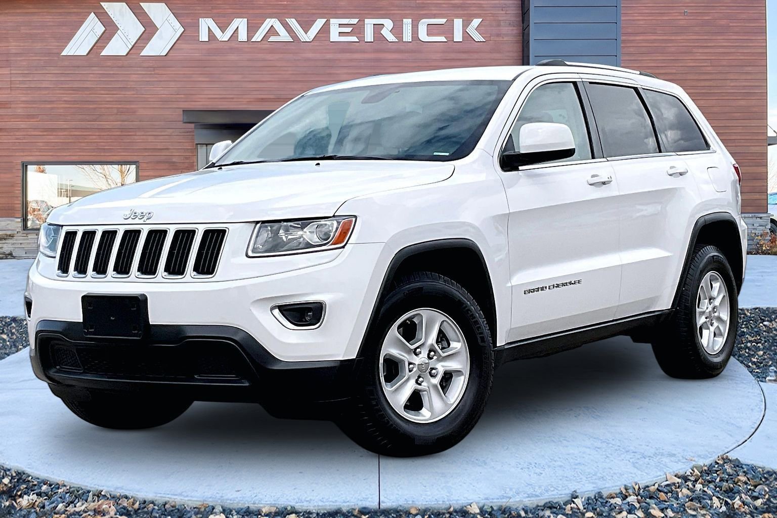 Used 2014 Jeep Grand Cherokee Laredo w/ Quick Order Package 23E AWD/4WD image 3