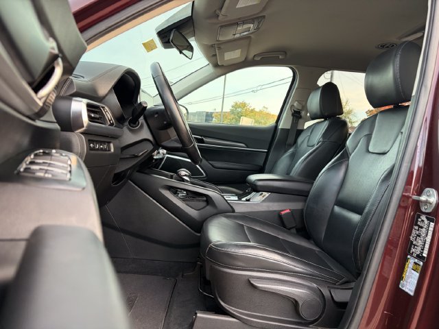 Certified 2022 Kia Telluride LX FWD image 22