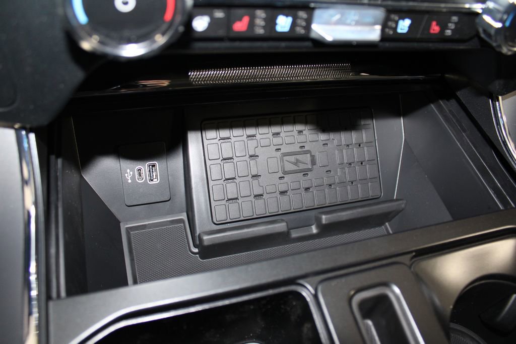 New 2025 Ford F150 Lariat w/ Equipment Group 502A High image 55