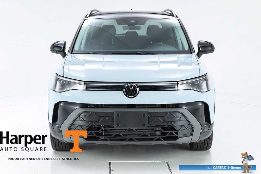 Used 2025 Volkswagen Taos SE FWD image 16