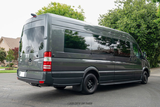 Used 2017 Mercedes-Benz Sprinter 3500 image 8