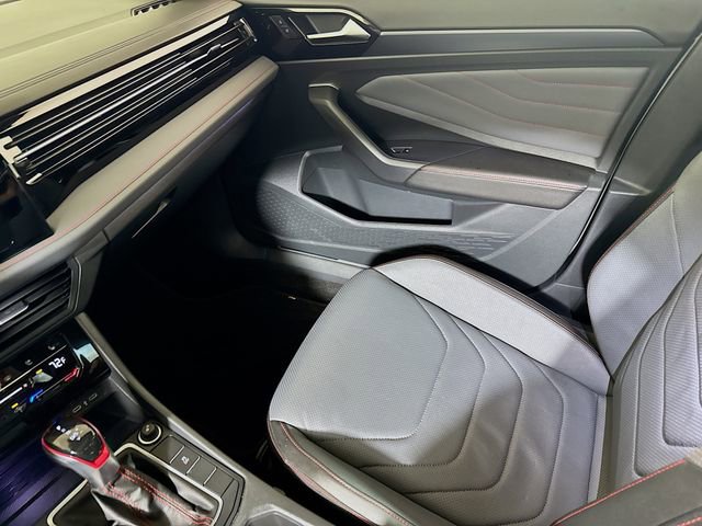 Used 2025 Volkswagen Jetta GLI Autobahn image 21