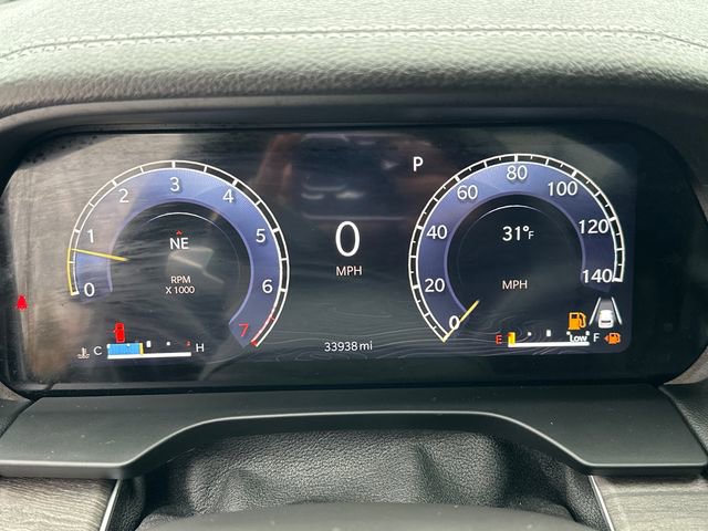 Certified 2024 Jeep Grand Cherokee L Limited w/ Luxury Tech Group II image 30