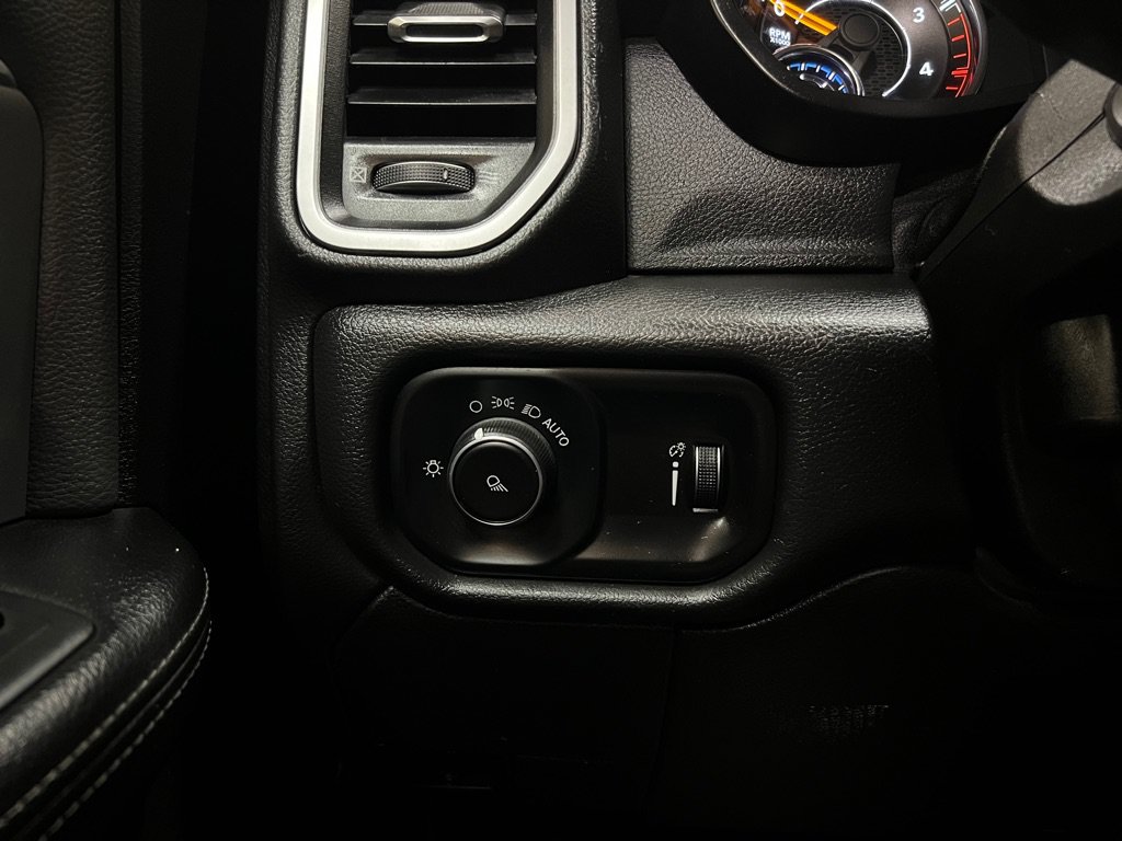 Used 2021 RAM 2500 Big Horn AWD/4WD image 36