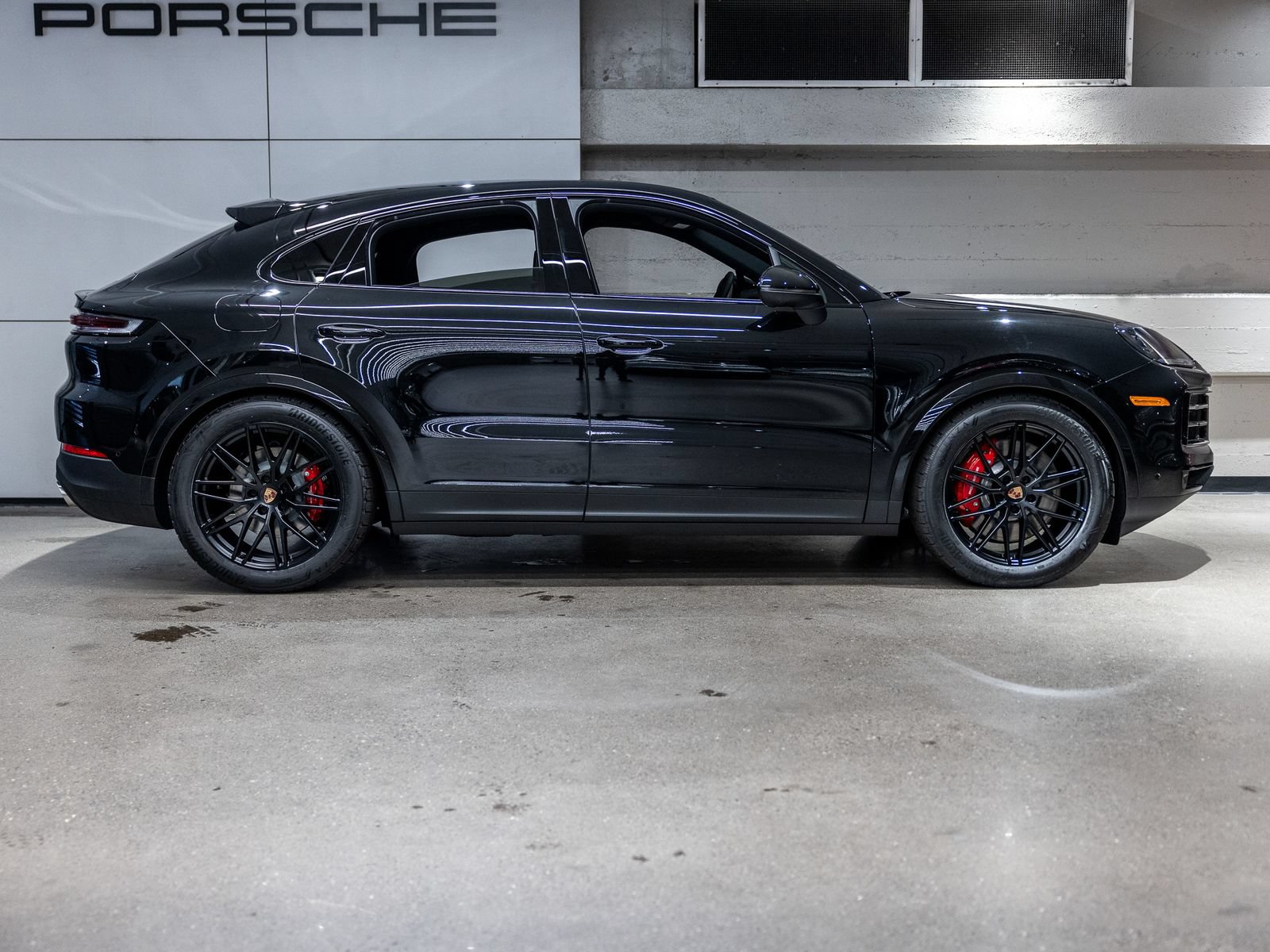 New 2026 Porsche Cayenne S AWD/4WD image 18