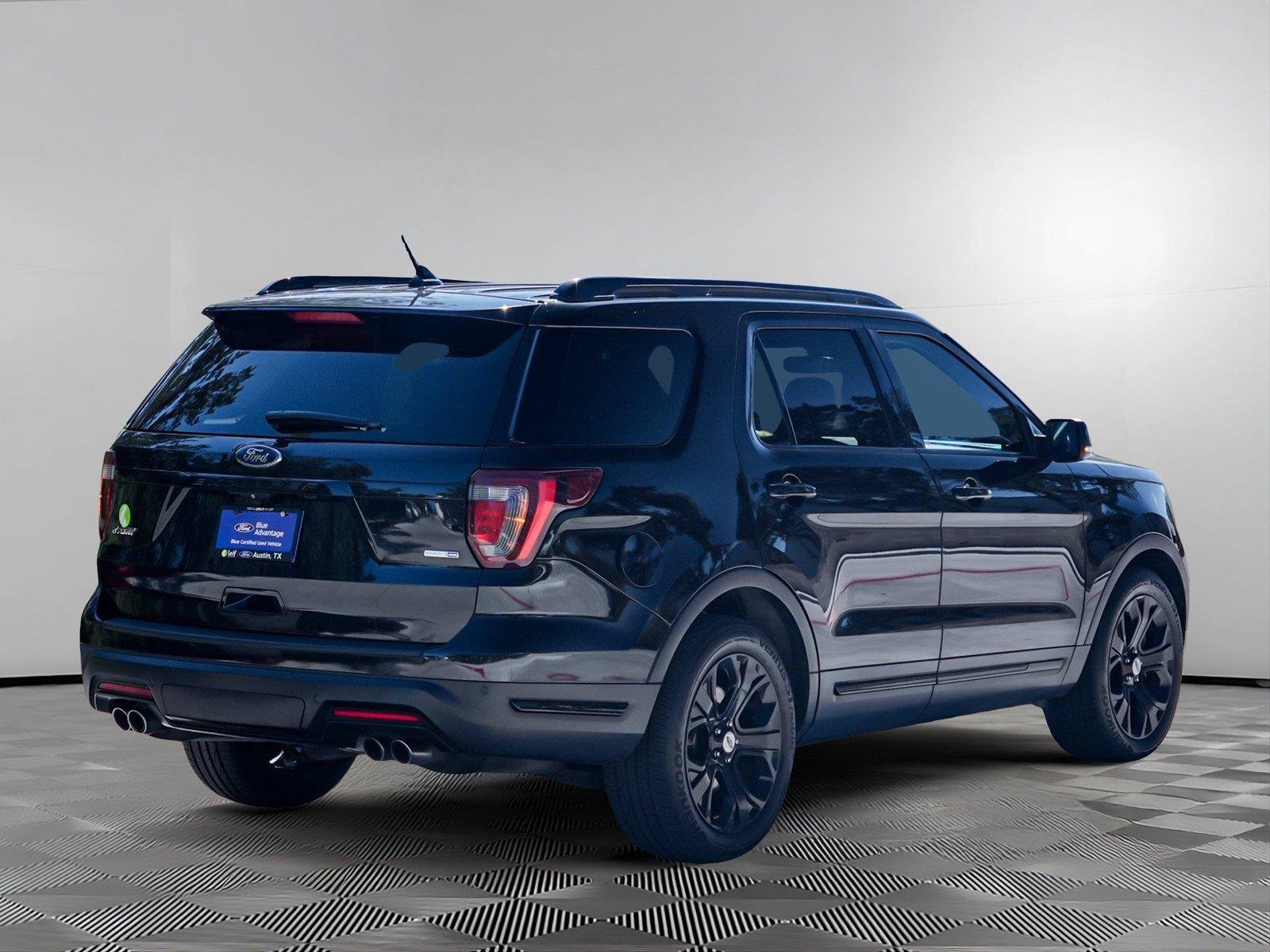 Used 2019 Ford Explorer Sport w/ Equipment Group 401A AWD/4WD image 4