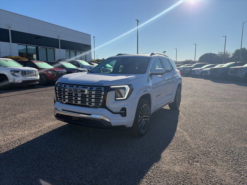 New 2026 GMC Terrain Denali w/ LPO, Black Badging Package