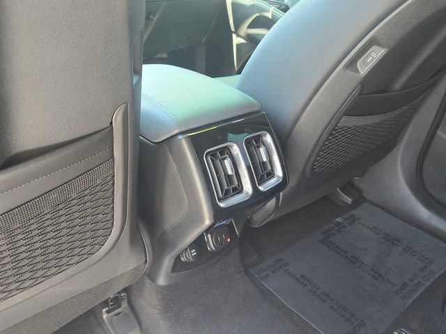 Certified 2025 Kia Sorento SX Prestige AWD/4WD image 11