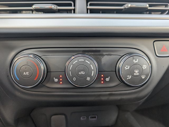 Used 2024 Chevrolet Trax RS w/ Driver Confidence Package image 24