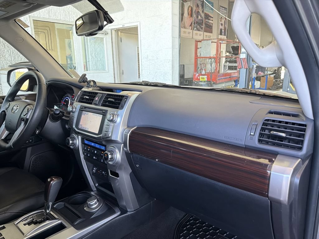 Used 2019 Toyota 4Runner Limited AWD/4WD image 30