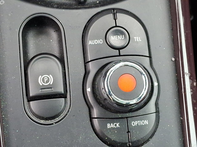 Used 2016 MINI Cooper Clubman S image 17