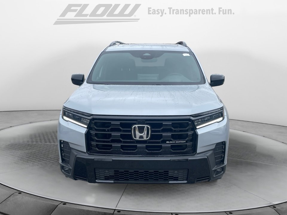 New 2026 Honda Pilot Black Edition image 2