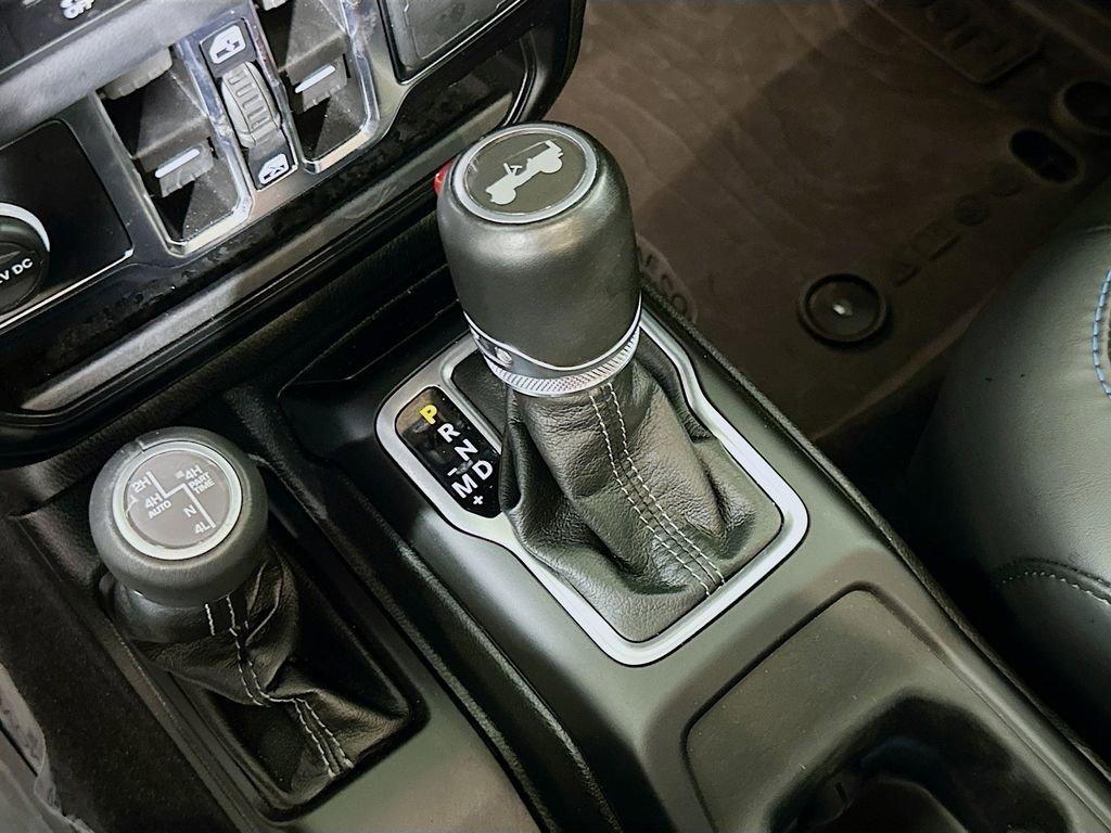 Used 2024 Jeep Wrangler High Altitude image 30