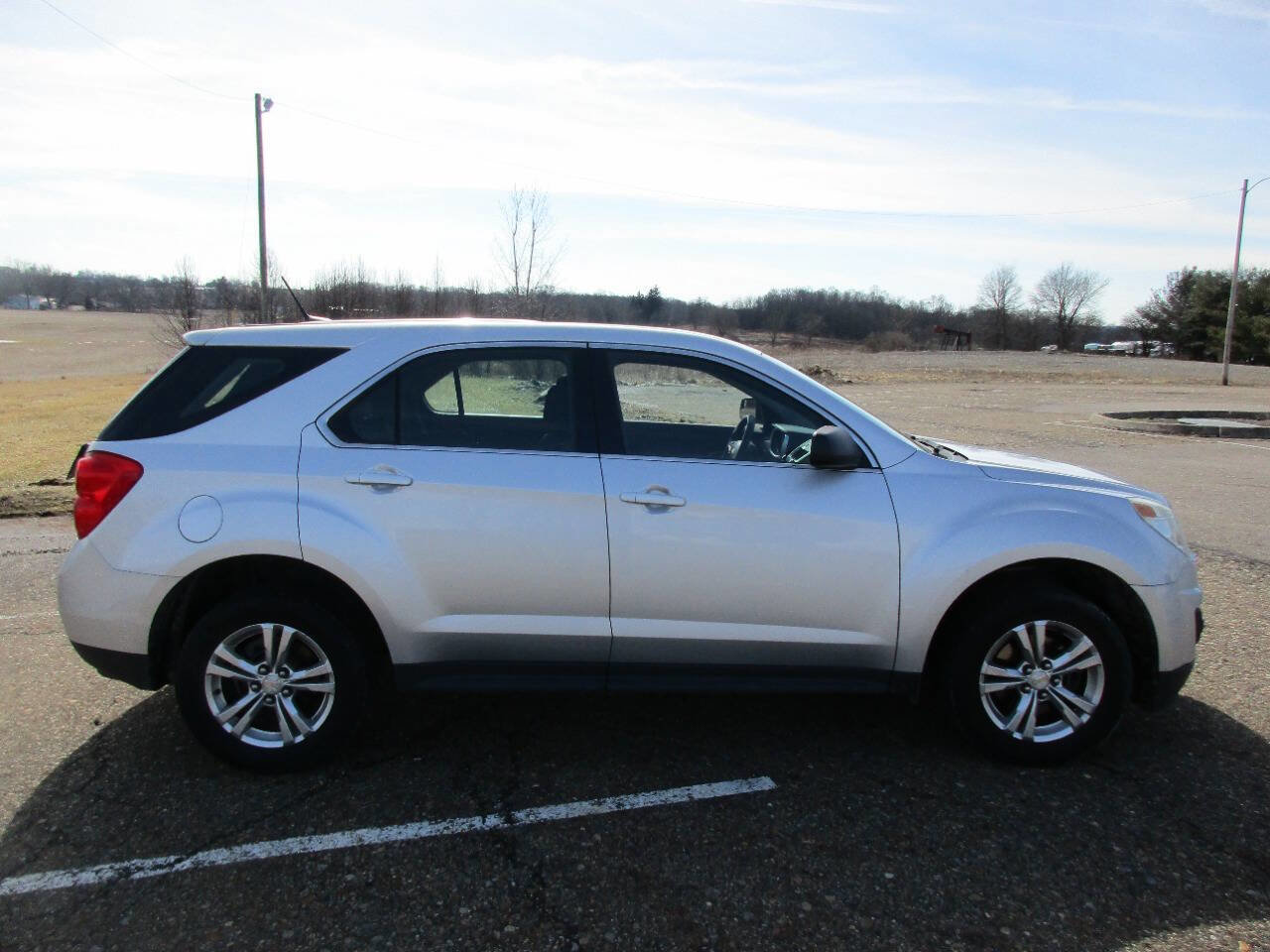 Used 2014 Chevrolet Equinox LS image 4