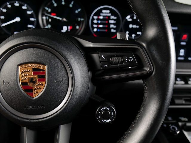 Used 2022 Porsche 911 Carrera RWD image 22
