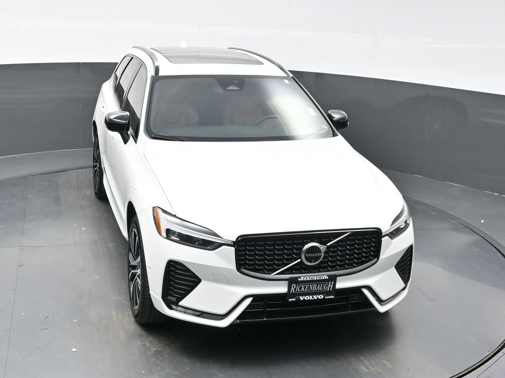 Used 2024 Volvo XC60 B5 Plus w/ Protection Package Premier image 34