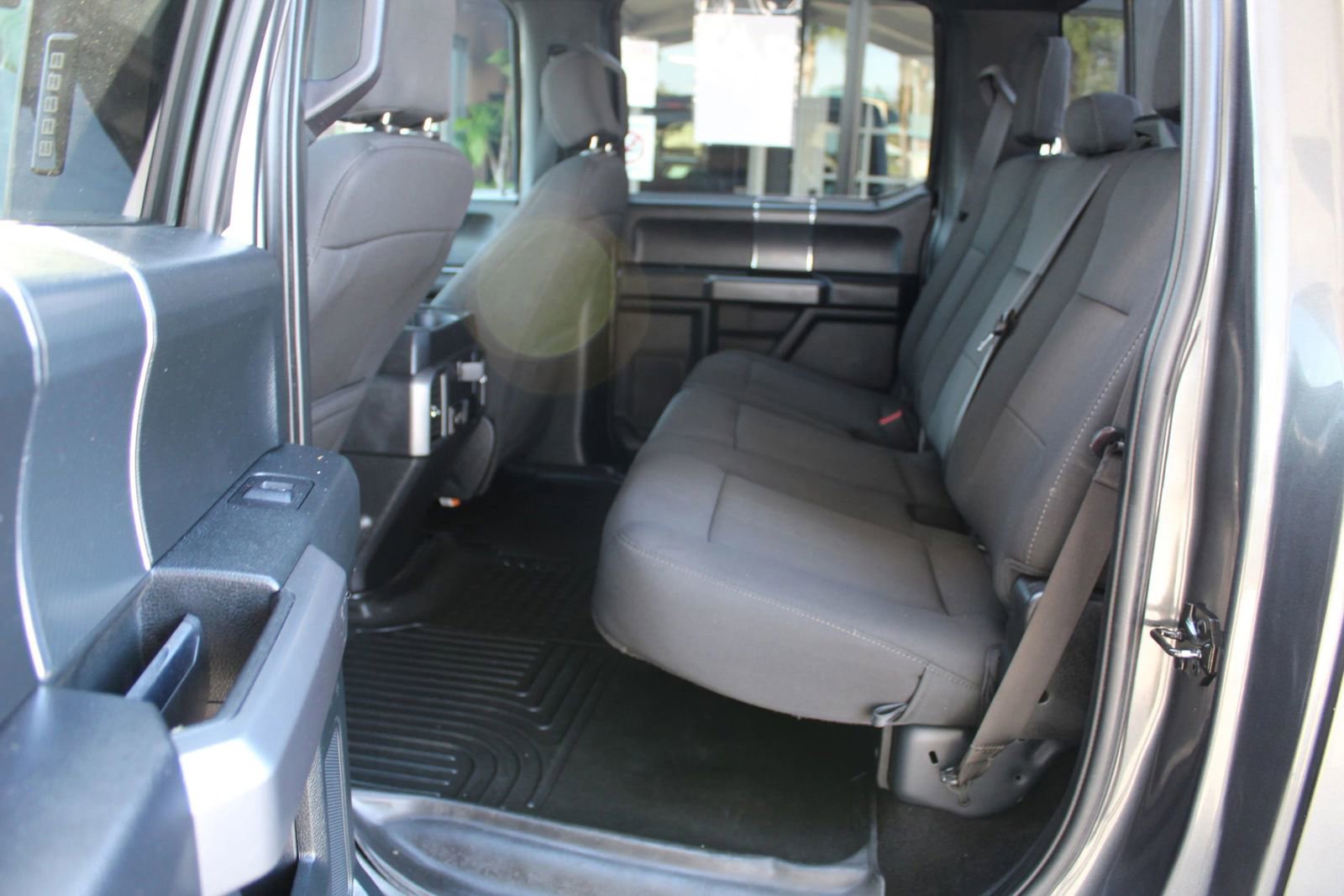 Used 2019 Ford F150 XLT w/ Equipment Group 302A Luxury AWD/4WD image 12