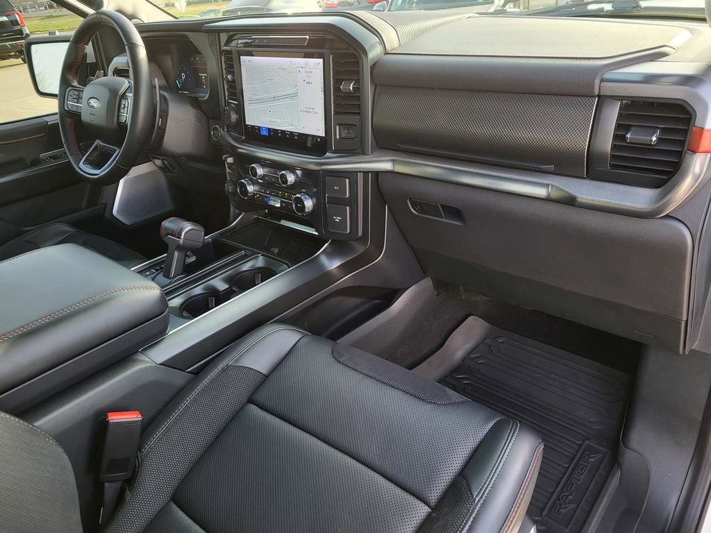 Used 2025 Ford F150 Raptor image 8