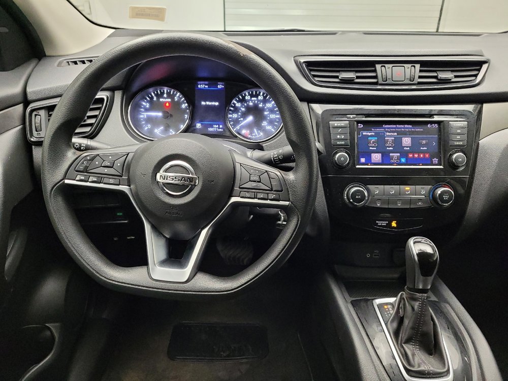 Used 2019 Nissan Rogue Sport S image 22