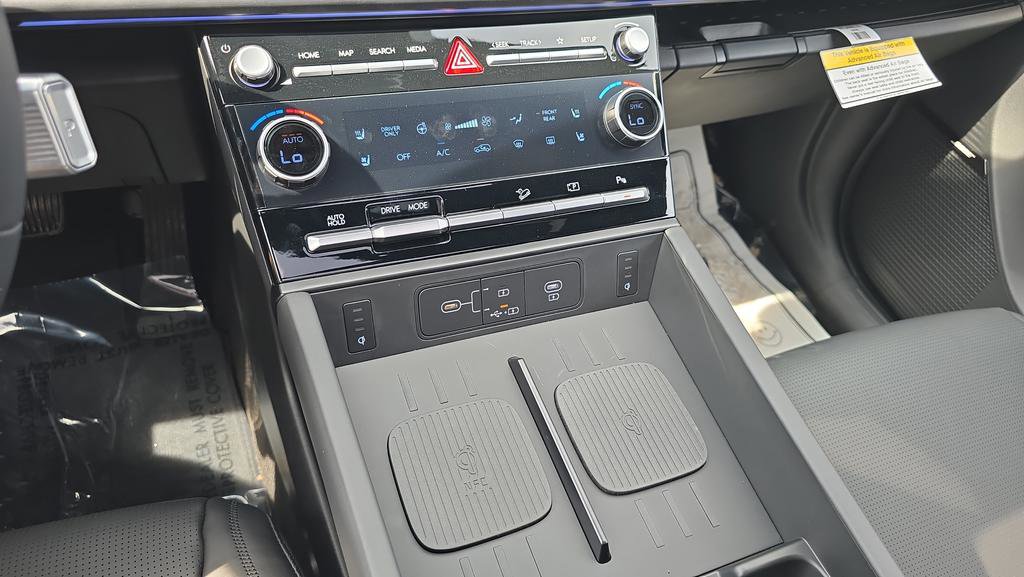 New 2026 Hyundai Santa Fe Calligraphy FWD image 21