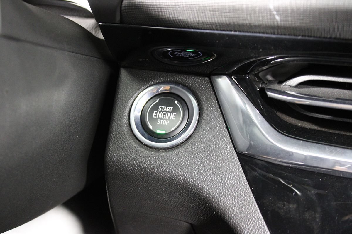 Used 2025 Buick Envista Sport Touring FWD image 18