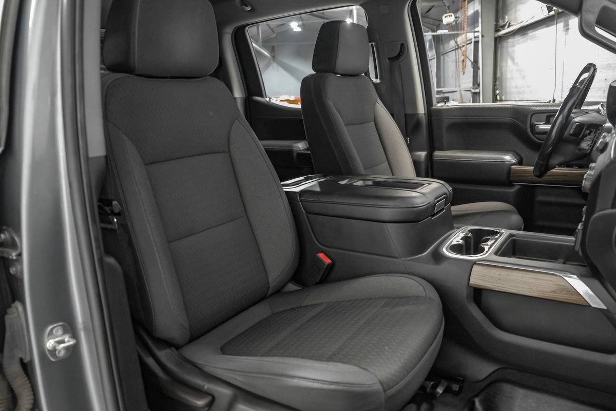 Used 2019 Chevrolet Silverado 1500 RST AWD/4WD image 31