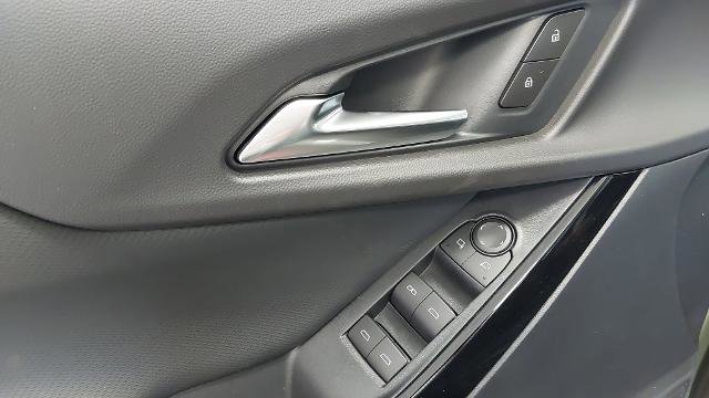 New 2026 Chevrolet Equinox LT w/ Convenience Package II image 25