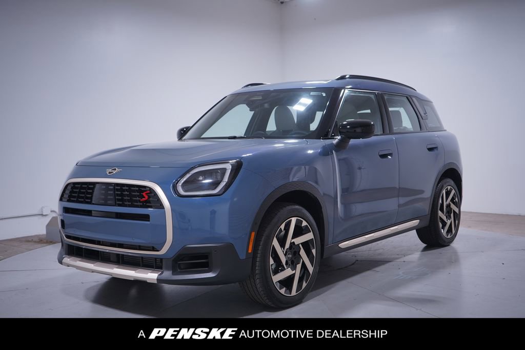 Used 2025 MINI Cooper Countryman S image 1