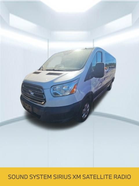 Used 2018 Ford Transit 350 XLT RWD image 4