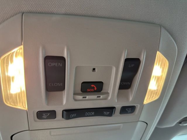 New 2025 Toyota Highlander XLE image 28