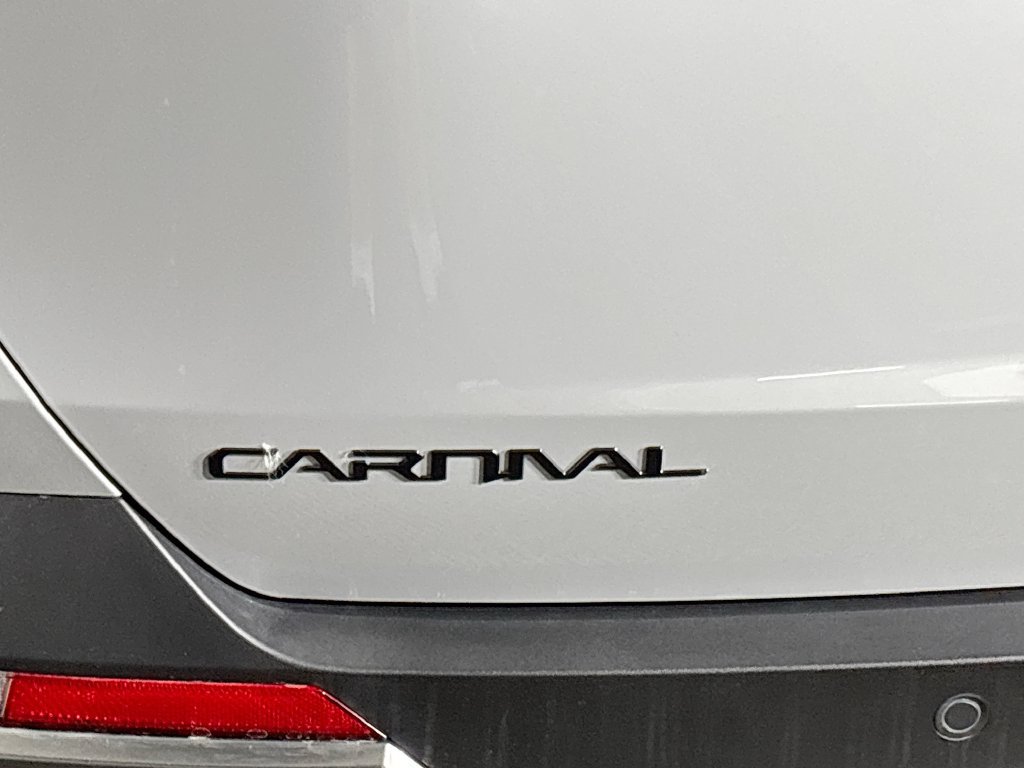 New 2026 Kia Carnival SX Prestige FWD image 24