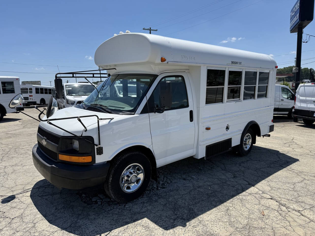 Used 2006 Chevrolet Express 3500 w/ School Bus Package RWD image 5