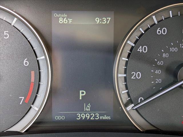 Used 2022 Lexus RX 350L FWD w/ Premium Package image 11