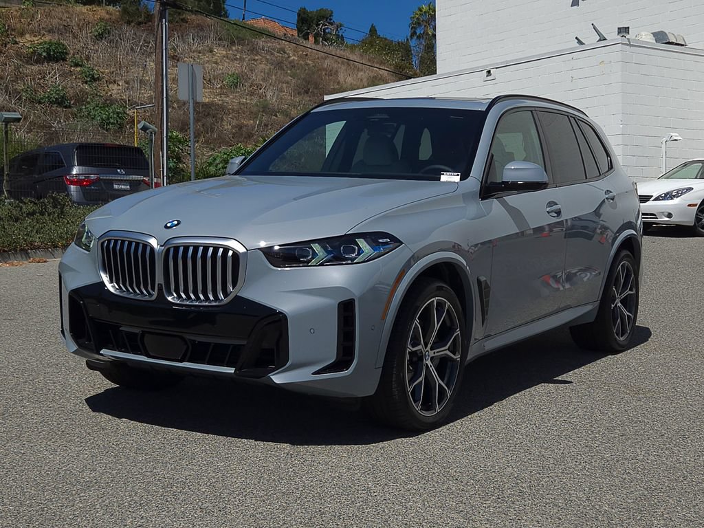 New 2026 BMW X5 sDrive40i w/ M Sport Package RWD image 3