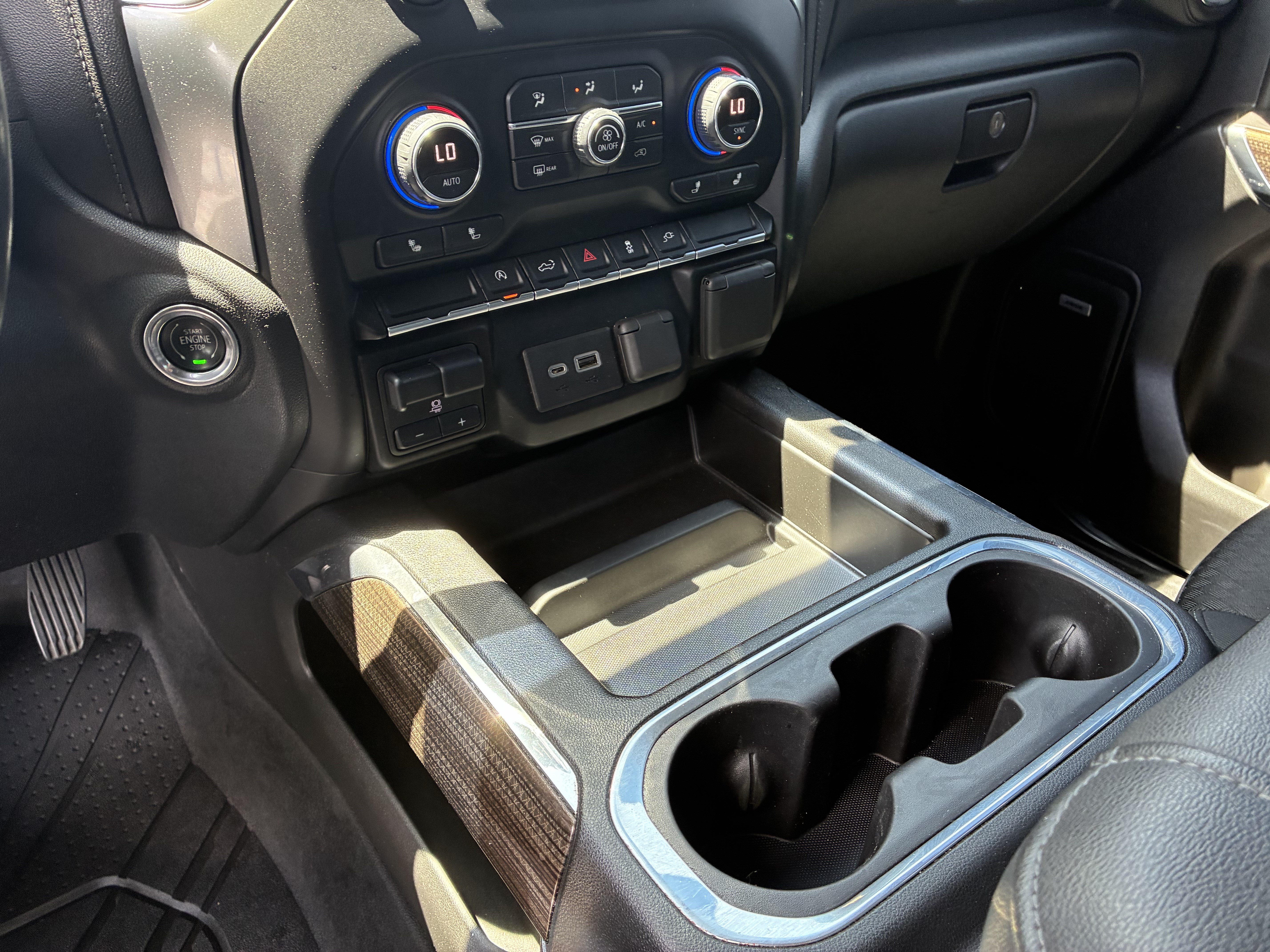 Used 2020 Chevrolet Silverado 1500 RST w/ All-Star Edition AWD/4WD image 34