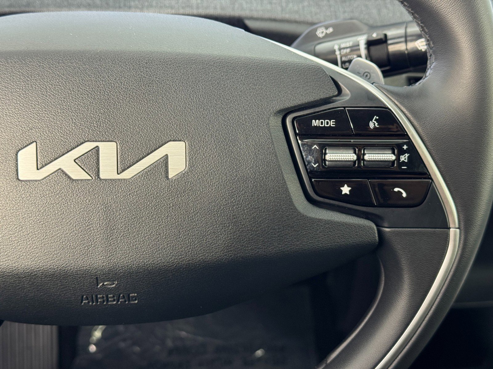 Used 2023 Kia EV6 Wind w/ Wind Technology Package image 21
