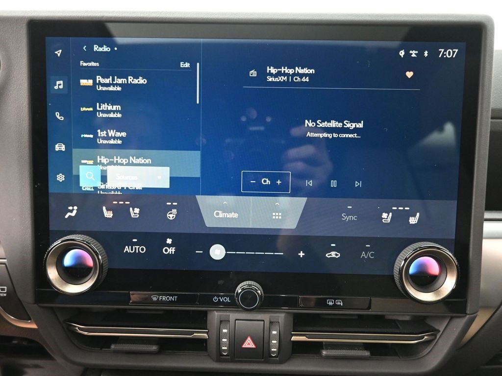 Used 2025 Lexus GX 550 image 20